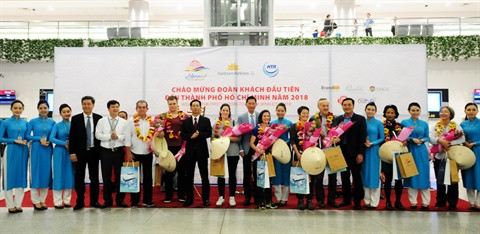 Les Parisiens, premiers touristes étrangers de 2018 à Hô Chi Minh-Ville ảnh 1 Les Parisiens, premiers touristes étrangers de 2018 à Hô Chi Minh-Ville ảnh 1