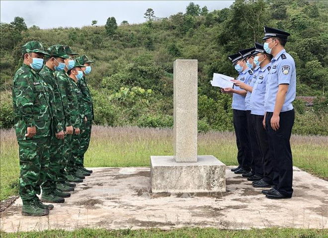 Dien Bien : rencontre à la frontière et patrouille bilatérale entre le Vietnam et la Chine ảnh 1 Dien Bien : rencontre à la frontière et patrouille bilatérale entre le Vietnam et la Chine ảnh 1