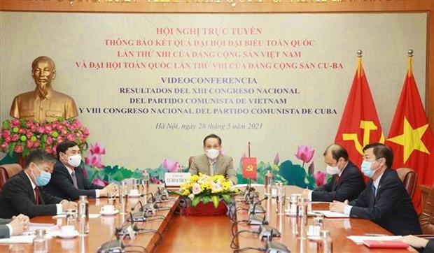 Informer Cuba et la Russie des résultats du 13e Congrès national du Parti communiste du Vietnam ảnh 2 Informer Cuba et la Russie des résultats du 13e Congrès national du Parti communiste du Vietnam ảnh 2