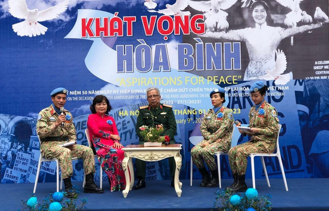 Aspiration de la paix : histoire sur la personnalité et l’intelligence des femmes vietnamiennes ảnh 1 Aspiration de la paix : histoire sur la personnalité et l’intelligence des femmes vietnamiennes ảnh 1