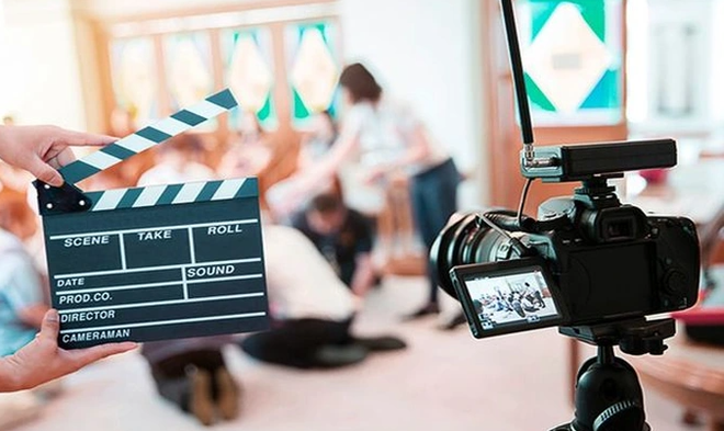 De lourdes amendes pour la déformation de l'histoire dans le cinéma ảnh 1 De lourdes amendes pour la déformation de l'histoire dans le cinéma ảnh 1