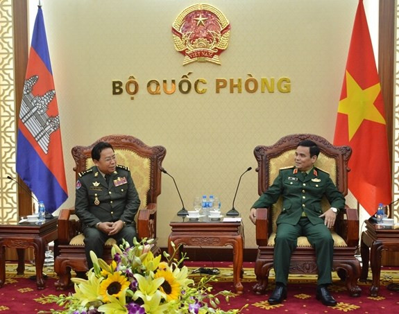 Renforcement de la coopération dans la défense Vietnam-Cambodge ảnh 1 Renforcement de la coopération dans la défense Vietnam-Cambodge ảnh 1