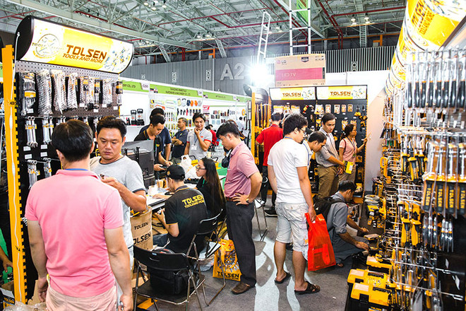 Ouverture de l'exposition internationale Vietnam Hardware & Hand Tools Expo 2018 ảnh 2 Ouverture de l'exposition internationale Vietnam Hardware & Hand Tools Expo 2018 ảnh 2