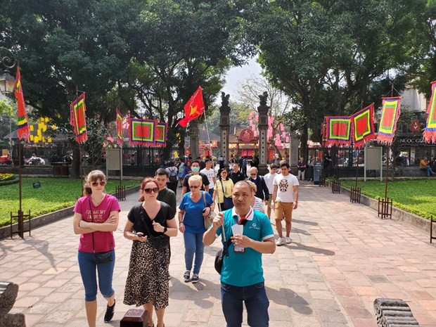 Le tourisme de Hanoi s'efforce de surmonter les difficultés pour mener à bien la « double tâche » ảnh 3 Le tourisme de Hanoi s'efforce de surmonter les difficultés pour mener à bien la « double tâche » ảnh 3