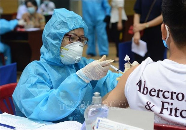 COVID-19 : Da Nang vise la vaccination complète des adultes d'ici la fin de l'année ảnh 1 COVID-19 : Da Nang vise la vaccination complète des adultes d'ici la fin de l'année ảnh 1