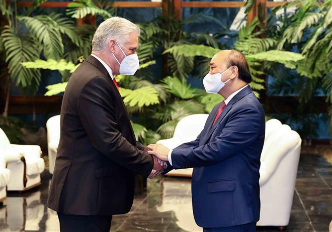 Le président Nguyen Xuan Phuc termine sa visite officielle à Cuba ảnh 1 Le président Nguyen Xuan Phuc termine sa visite officielle à Cuba ảnh 1