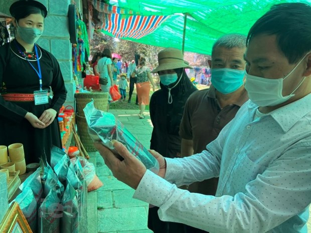 Le Village culturel et touristique des ethnies du Vietnam rouvre ảnh 2 Le Village culturel et touristique des ethnies du Vietnam rouvre ảnh 2