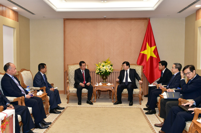 Le Vietnam soutient les infrastructures de technologies de l’information au Laos ảnh 1 Le Vietnam soutient les infrastructures de technologies de l’information au Laos ảnh 1