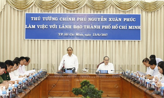 À Hô Chi Minh-Ville, le Premier ministre Nguyên Xuân Phuc montre la voie ảnh 1 À Hô Chi Minh-Ville, le Premier ministre Nguyên Xuân Phuc montre la voie ảnh 1
