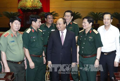 Le Premier ministre Nguyên Xuân Phuc souligne les tâches de l’Armée populaire du Vietnam ảnh 2 Le Premier ministre Nguyên Xuân Phuc souligne les tâches de l’Armée populaire du Vietnam ảnh 2