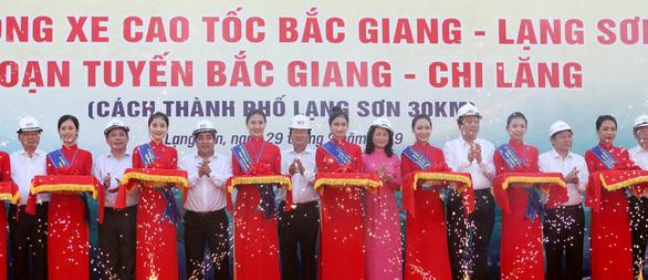 Un tronçon de l’autoroute Bac Giang – Lang Son ouvert au trafic ảnh 1 Un tronçon de l’autoroute Bac Giang – Lang Son ouvert au trafic ảnh 1