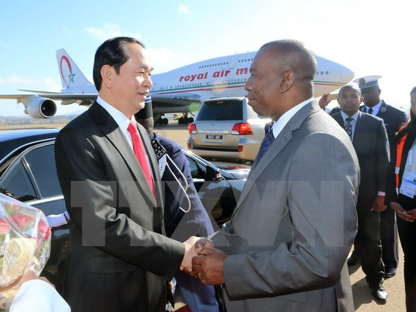 Le président Trân Dai Quang arrive à Madagascar pour le 16e sommet de la Francophonie ảnh 1