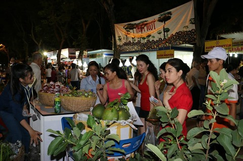 Connexion entre les zones agricoles de hautes technologies ảnh 1 Connexion entre les zones agricoles de hautes technologies ảnh 1