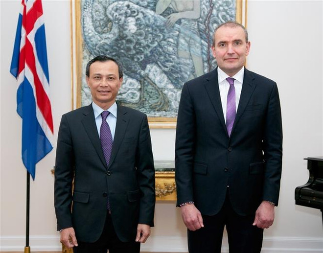 Le président irlandais apprécie les réalisations socioéconomiques du Vietnam ảnh 1 Le président irlandais apprécie les réalisations socioéconomiques du Vietnam ảnh 1