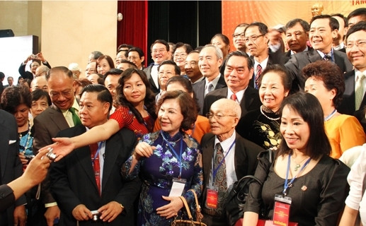 Hô Chi Minh-Ville : 500 Viêt kiêu réunis pour la 3e Conférence des Vietnamiens de l’étranger ảnh 1 Hô Chi Minh-Ville : 500 Viêt kiêu réunis pour la 3e Conférence des Vietnamiens de l’étranger ảnh 1