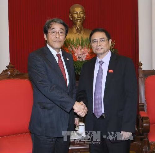 Le Japon renforce ses relations avec le Vietnam ảnh 1