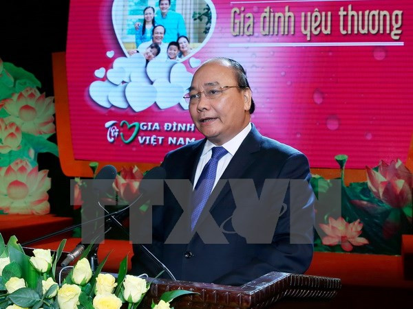 Célébration de la Journée de la famille vietnamienne ảnh 2 Célébration de la Journée de la famille vietnamienne ảnh 2