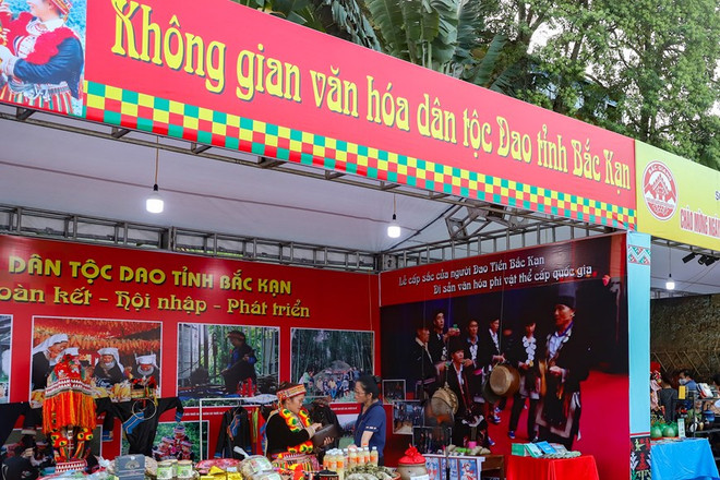 Fête national Dao : promotion et valorisation d’une ethnie à la culture ancestrale ảnh 1 Fête national Dao : promotion et valorisation d’une ethnie à la culture ancestrale ảnh 1