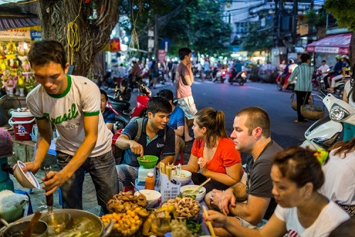 HCM-Ville et Hanoi dans le top 100 des villes où l'on mange le mieux à travers le monde ảnh 1
