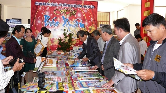 Ouverture la Fête de la presse printanière 2016 à Dak Lak et Kon Tum ảnh 1 Ouverture la Fête de la presse printanière 2016 à Dak Lak et Kon Tum ảnh 1