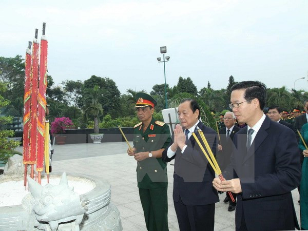 Cadeaux du président de la République à Truong Sa ảnh 2 Cadeaux du président de la République à Truong Sa ảnh 2
