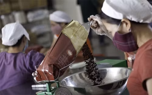Le café instantané vietnamien s’affirme de plus en plus sur le marché mondial ảnh 1