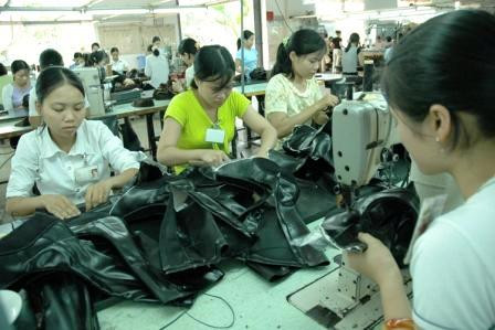 Importations de chaussures et sandales du Vietnam : les Etats-Unis en tête ảnh 1