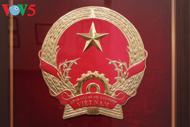 Bùi Trang Chuoc, le créateur de l’emblème national ảnh 2