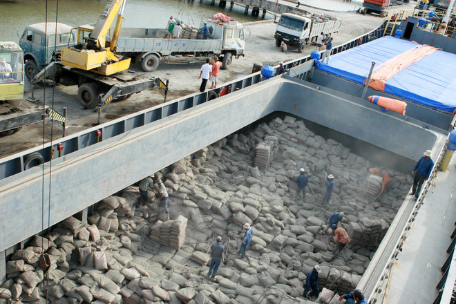  Huit mois: Les exportations de ciment augmentent en volume et en valeur ảnh 1