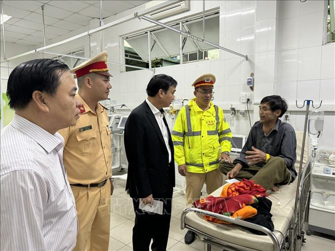 Le PM ordonne de régler les conséquences d’un accident de la route à Da Nang ảnh 1 Le PM ordonne de régler les conséquences d’un accident de la route à Da Nang ảnh 1