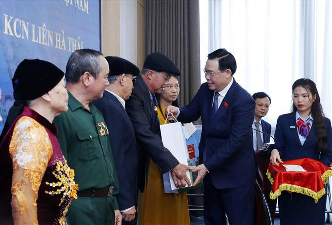 Le président de l’Assemblée nationale salue la transition économique de Thai Binh ảnh 1 Le président de l’Assemblée nationale salue la transition économique de Thai Binh ảnh 1