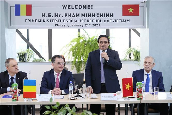 Le Premier ministre Pham Minh Chinh se rend à Prahova (Roumanie) ảnh 1 Le Premier ministre Pham Minh Chinh se rend à Prahova (Roumanie) ảnh 1