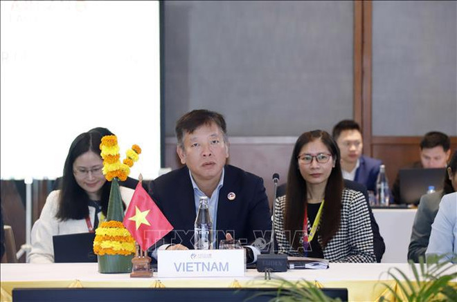 Le Vietnam à la réunion préparatoire des hauts officiels de l'ASEAN (SOM) ảnh 1 Le Vietnam à la réunion préparatoire des hauts officiels de l'ASEAN (SOM) ảnh 1