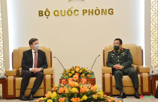 Promotion de la coopération en matière de défense Vietnam – Pologne ảnh 1 Promotion de la coopération en matière de défense Vietnam – Pologne ảnh 1