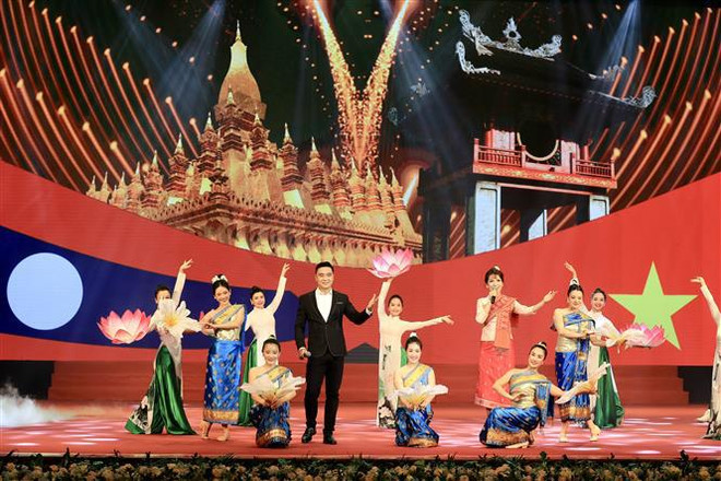 Le leader du Parti réaffirme les relations spéciales et uniques Vietnam-Laos ảnh 3 Le leader du Parti réaffirme les relations spéciales et uniques Vietnam-Laos ảnh 3