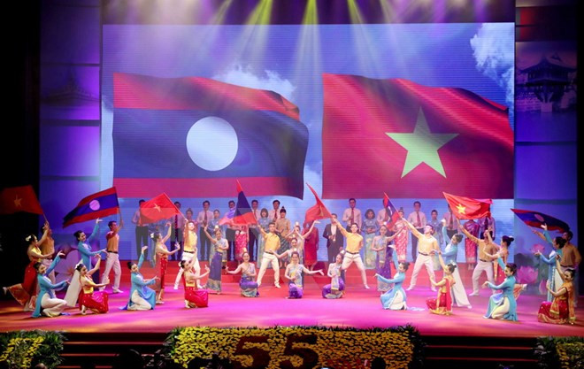Célébration des anniversaires des relations Vietnam-Laos à Hanoï ảnh 1