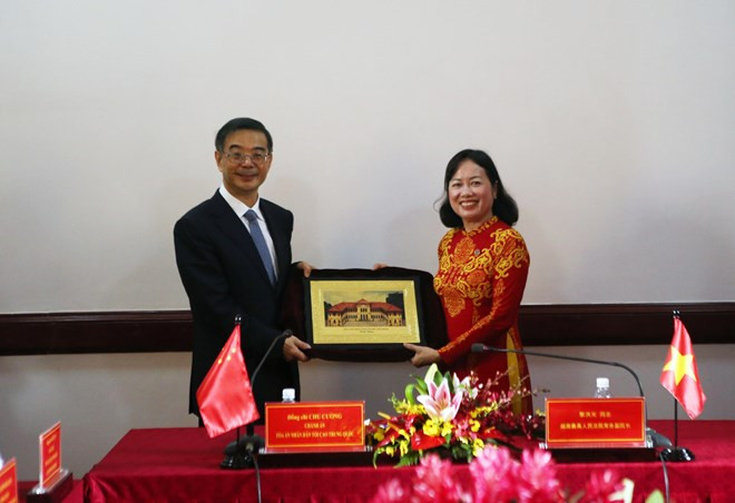 Vietnam-Chine : renforcement de la coopération entre les Cours suprêmes ảnh 2 Vietnam-Chine : renforcement de la coopération entre les Cours suprêmes ảnh 2
