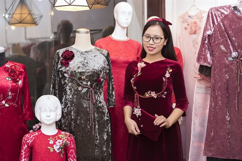 Quand la mode française inspire une collection d’ao dài ảnh 1 Quand la mode française inspire une collection d’ao dài ảnh 1