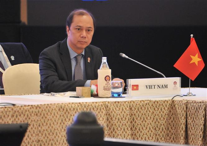 Le Vietnam assiste à des réunions des hauts officiels de l’ASEAN+3 et de l’EAS ảnh 1 Le Vietnam assiste à des réunions des hauts officiels de l’ASEAN+3 et de l’EAS ảnh 1