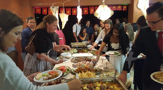 La culture vietnamienne présentée en Afrique du Sud ảnh 1 La culture vietnamienne présentée en Afrique du Sud ảnh 1