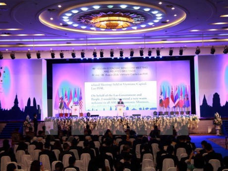 Ouverture de la 48e Conférence des ministres de l’Economie de l’ASEAN ảnh 1 Ouverture de la 48e Conférence des ministres de l’Economie de l’ASEAN ảnh 1