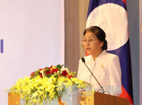 Vietnam-Laos : Du rôle des députées dans les activités parlementaires ảnh 3 Vietnam-Laos : Du rôle des députées dans les activités parlementaires ảnh 3
