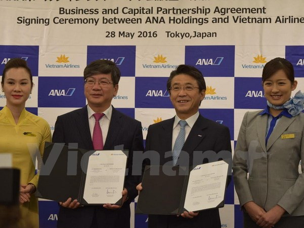 Vietnam Airlines et ANA Holdings signent un contrat d'achat et de vente d'actions ảnh 1 Vietnam Airlines et ANA Holdings signent un contrat d'achat et de vente d'actions ảnh 1