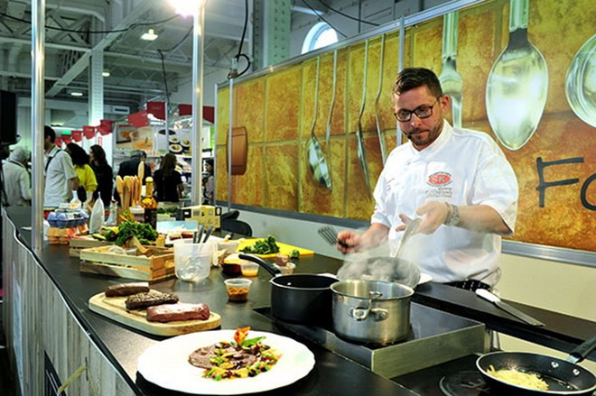 Le Vietnam à la Foire des spécialités et bons produits d’Asie à Singapour ảnh 1 Le Vietnam à la Foire des spécialités et bons produits d’Asie à Singapour ảnh 1