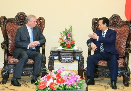 Le PM Nguyên Tân Dung reçoit le prince britannique Andrew ảnh 1 Le PM Nguyên Tân Dung reçoit le prince britannique Andrew ảnh 1