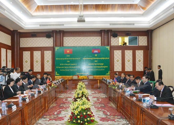Vietnam et Cambodge renforcent la coopération dans la garantie de la sécurité ảnh 1 Vietnam et Cambodge renforcent la coopération dans la garantie de la sécurité ảnh 1