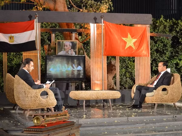 Un programme télévisé sur le président Ho Chi Minh diffusé en Egypte ảnh 1