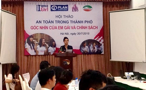Pour la sécurité des jeunes femmes dans les villes ảnh 1 Pour la sécurité des jeunes femmes dans les villes ảnh 1