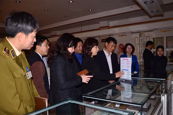 Bond de touristes à Quang Ninh au premier trimestre ảnh 1