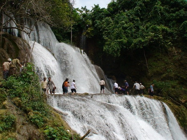 Tuyen Quang vise à faire du tourisme un secteur économique de pointe ảnh 2 Tuyen Quang vise à faire du tourisme un secteur économique de pointe ảnh 2